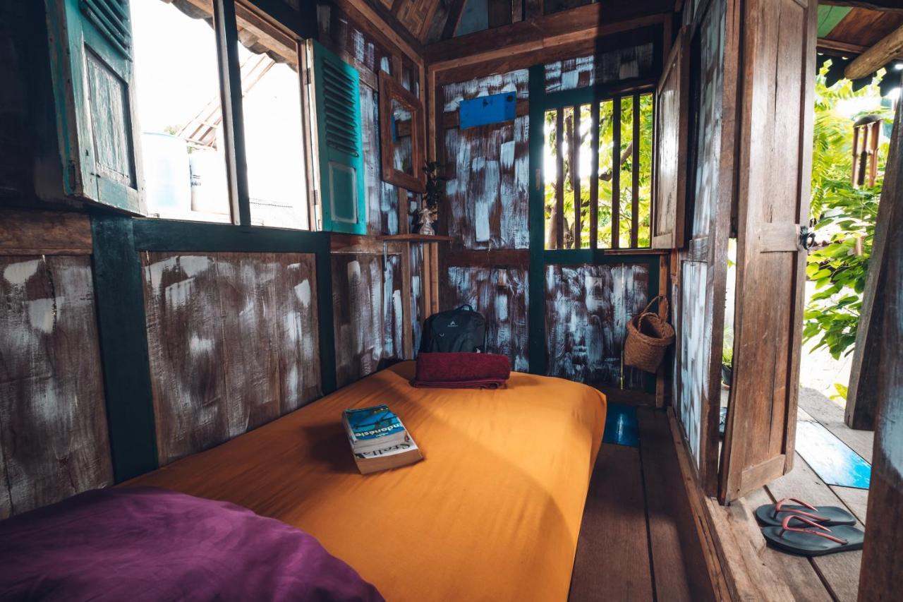 Nextdoor Homestay Yogyakarta Exterior photo